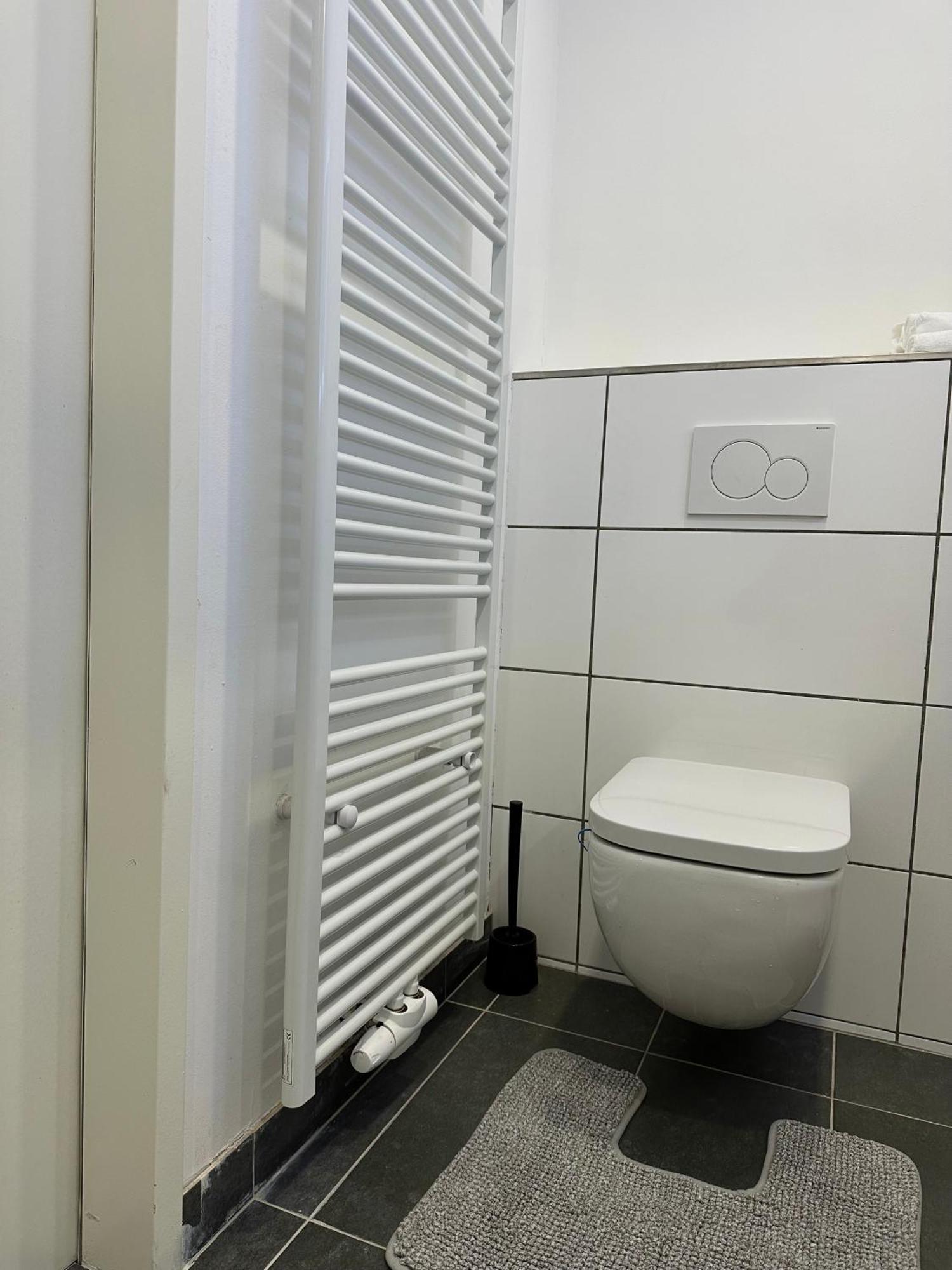 Modernes Apartment Am Dreilaendereck Alsdorf Exterior photo